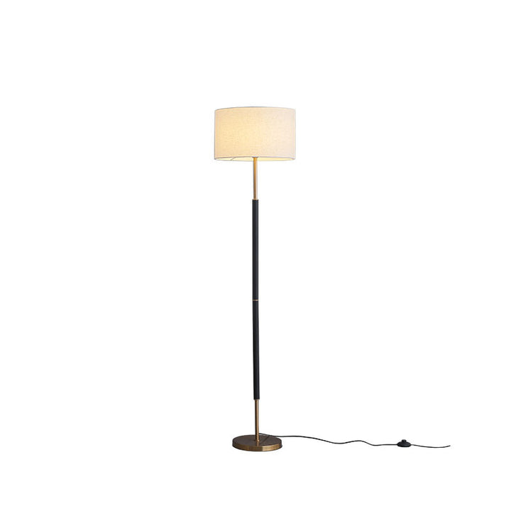 Schlanke moderne Stehlampe