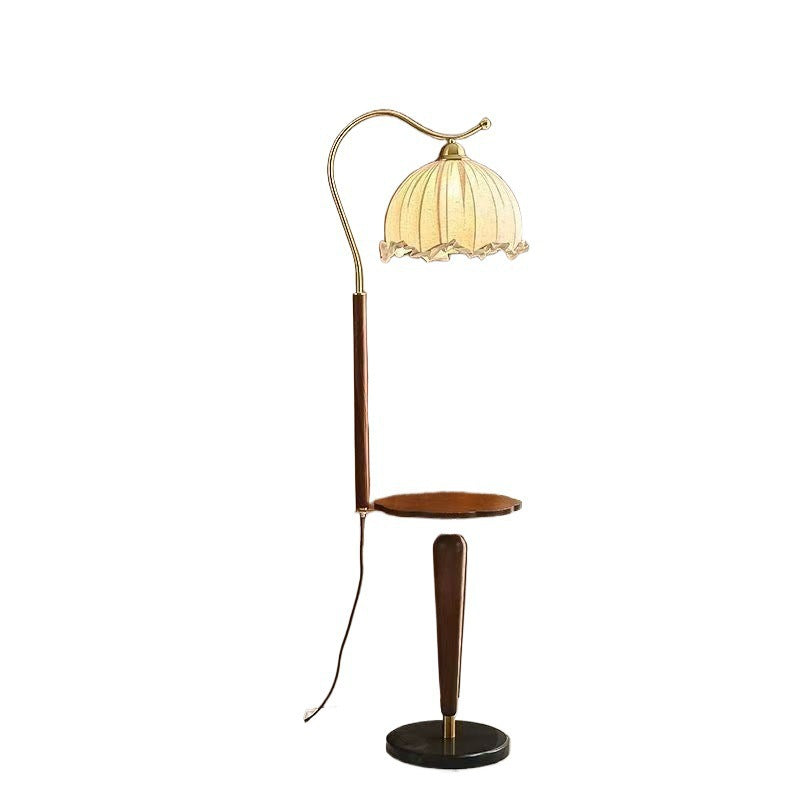 Stylische Geschwungene Stehlampe
