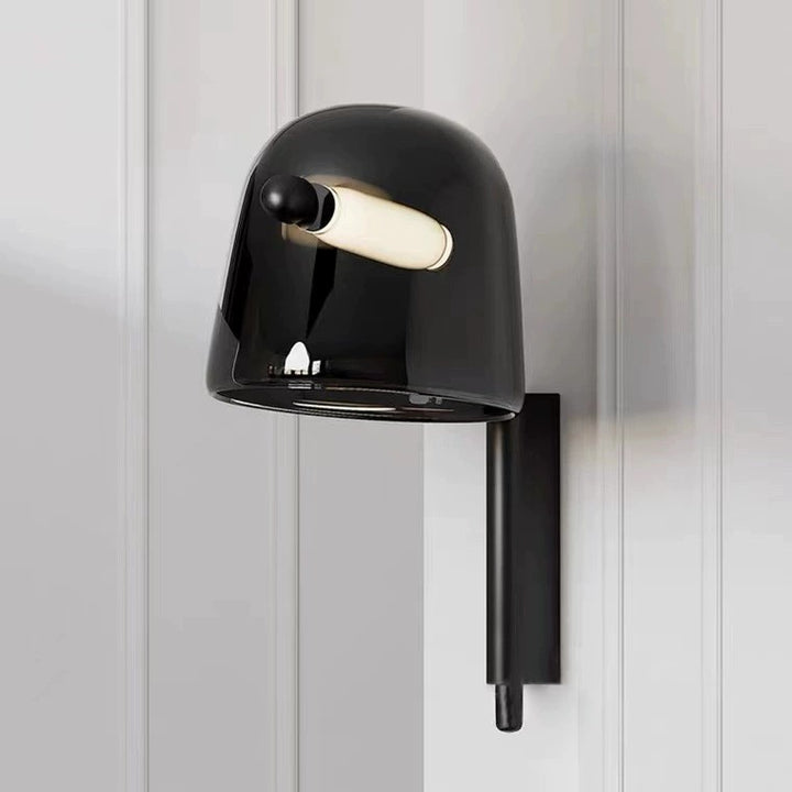 Moderne Wandleuchte mit einstellbarer Lichtrichtung