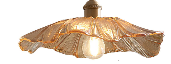 Elegante schalenförmige Pendelleuchte