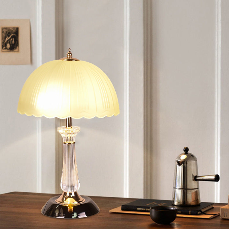 Vintage-inspirierte Glas Tischlampe