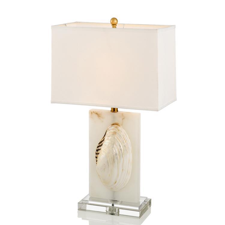 Dekorative Muscheltischlampe