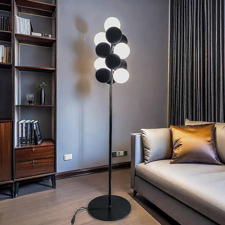 Moderne geometrische Kugel Stehlampe