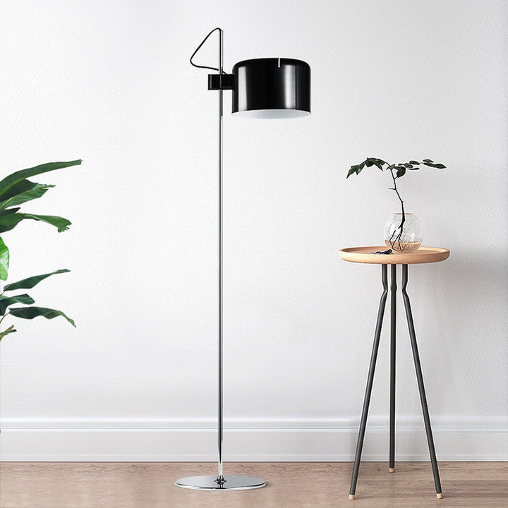 Moderne Metall Schreibtischlampe mit verstellbarem Schirm