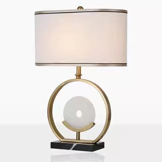 Dekorative Tischlampe