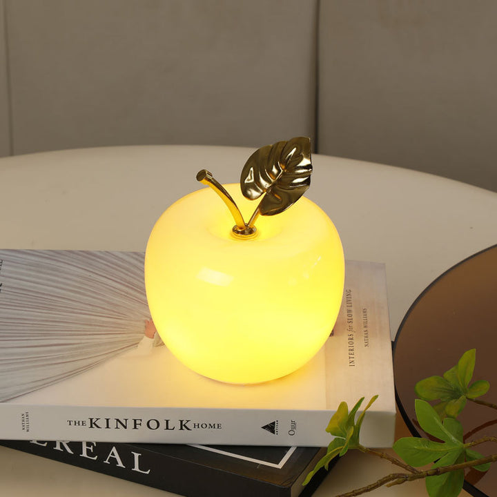 Keramische Apfel Tischlampe mit Messingstab und Metallbasis