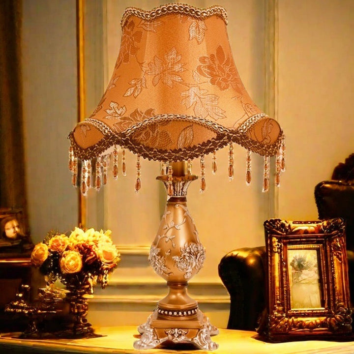 Vintage Floral Tischlampe