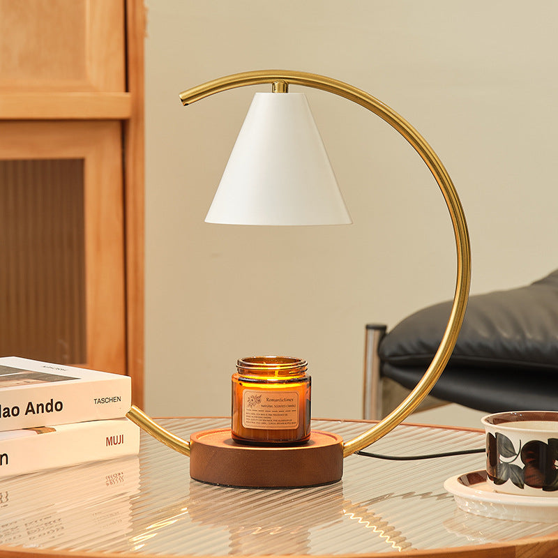Crescent Arc Tischlampe mit Lederbesatzsockel