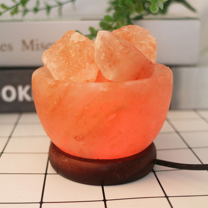 Himalayan Saltkristall-Sphärenlampe mit farbwechselnder LED und natürlicher Holzbasis