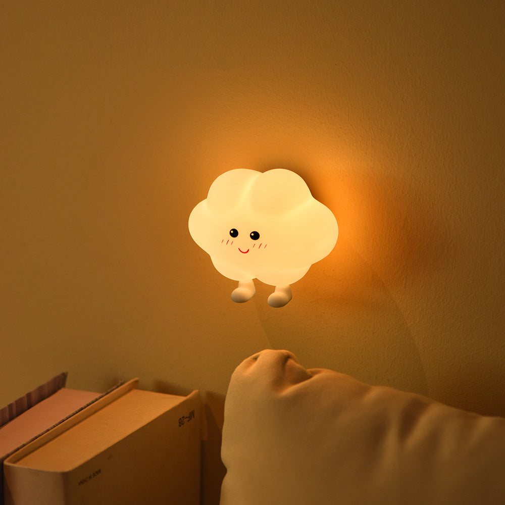 Niedliche LED Wolken Wand Nachtlicht für das Kinderzimmer mit sanfter warmer Ausstrahlung