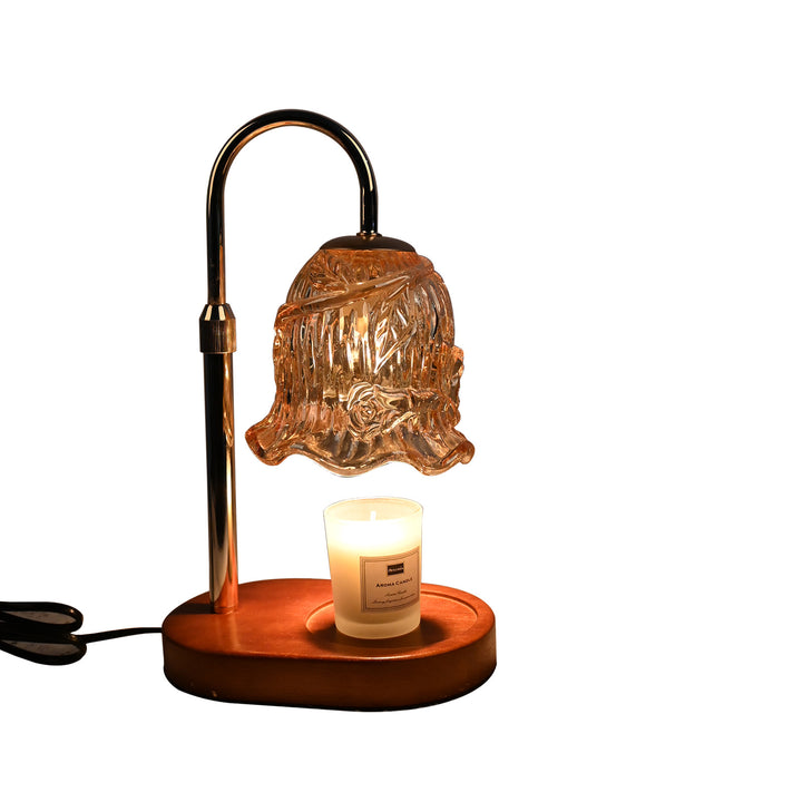 Künstlerische Tischlampe mit einzigartigem skulpturalen Schirm