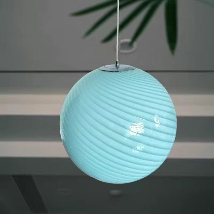 Elegante Skulpturale Pendelleuchte