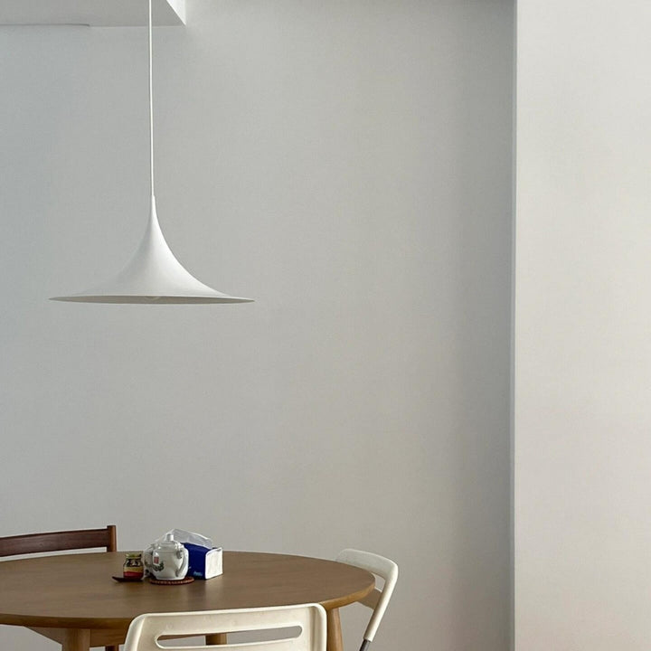 Minimalistische Hängende Pendelleuchte