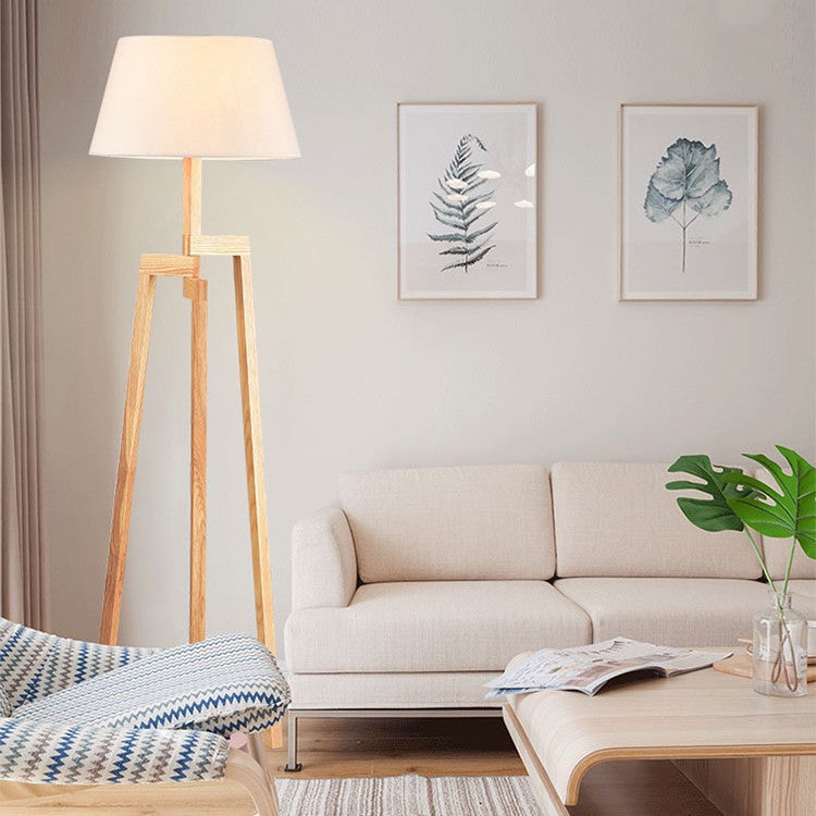 Moderne Holz-Treppe Stehlampe