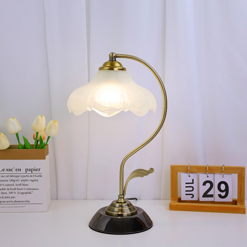 Dekorative Tischlampe