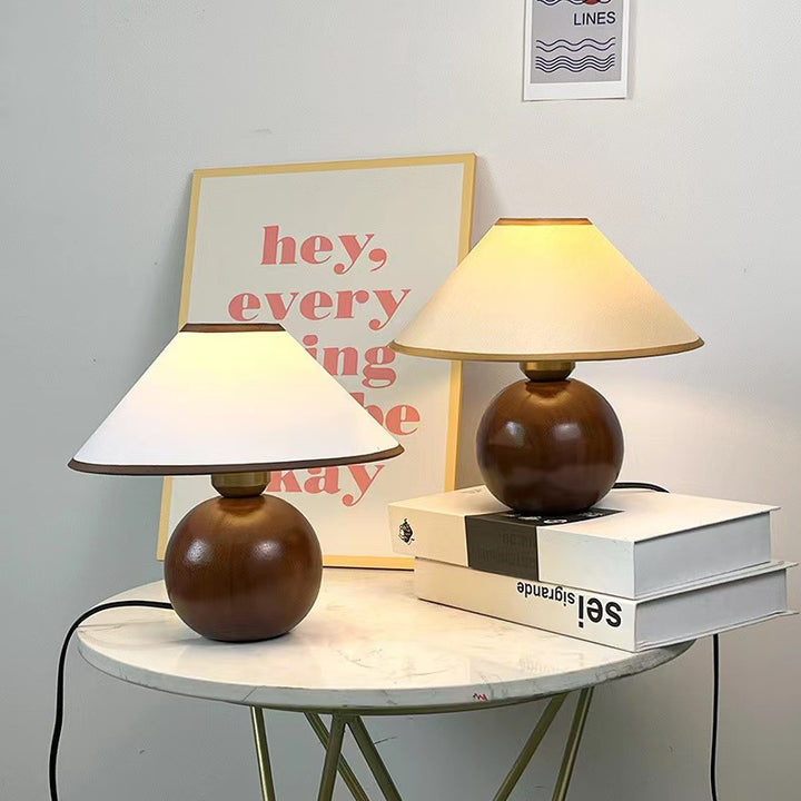 Dekorative Tischlampe