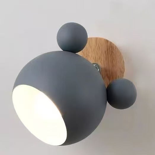 Kinder dekorative Wandlampe mit Holzhintergrund und Bärenohren