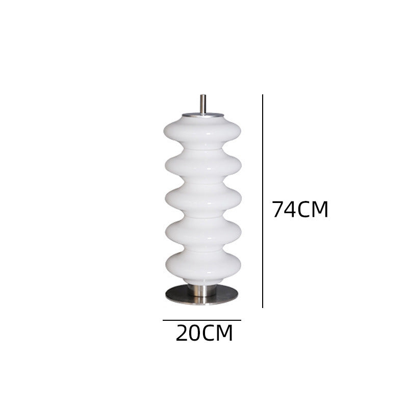 Skulptural Stehlampe mit geschwungenem Design