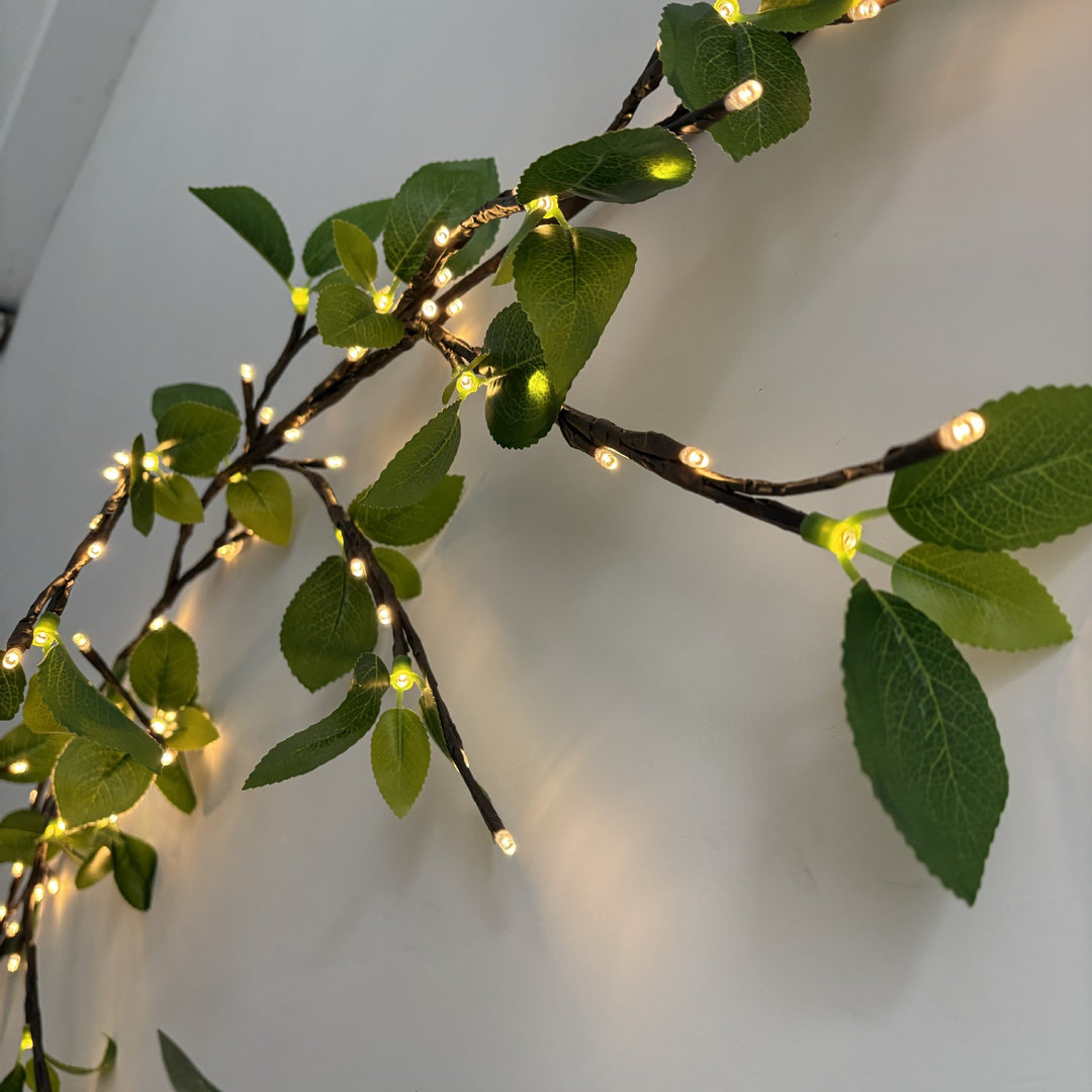 Verschnörkelte LED Kirschblüten Wandleuchte
