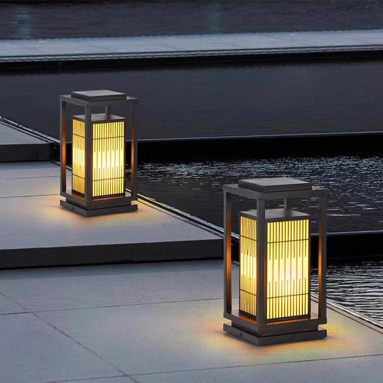 Outdoor Solar Laterne Weglicht mit dekorativen satinierten Glasplatten