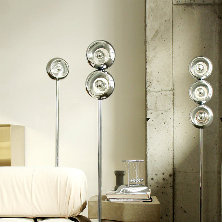 Stilvolle moderne Stehlampe mit Mehrfachlampendesign