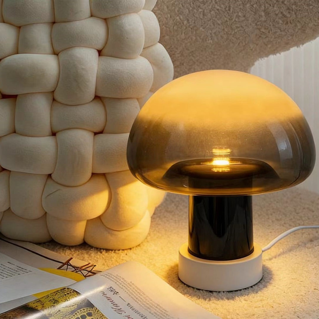 Moderne Glas-Dom Tischlampe