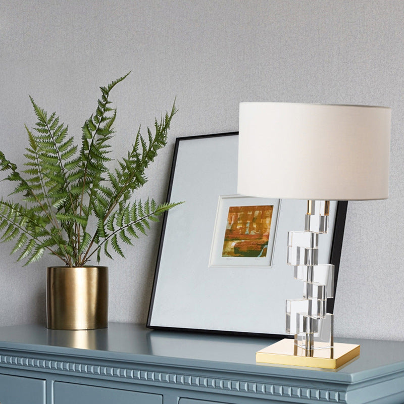 Stilvolle Moderne Tischlampe