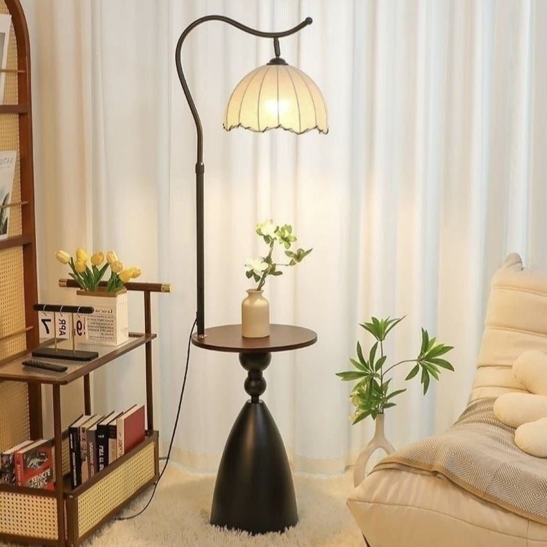 Stylische Arc Stehlampe