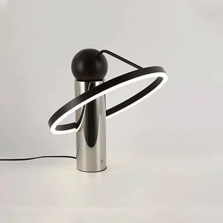 Moderne geometrische Tischlampe