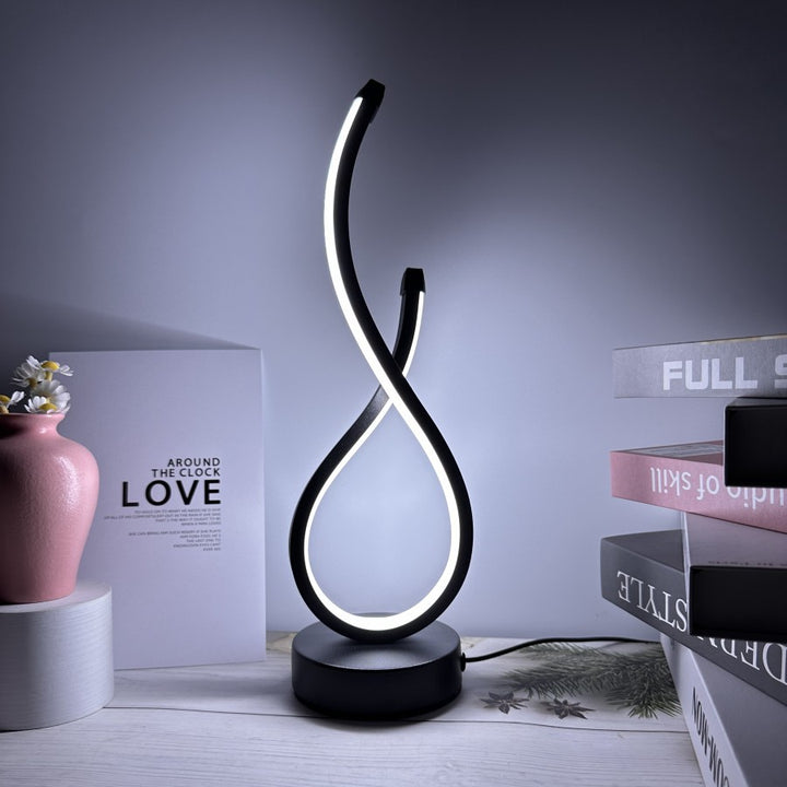 Zeitgenössische Künstlerische Tischlampe