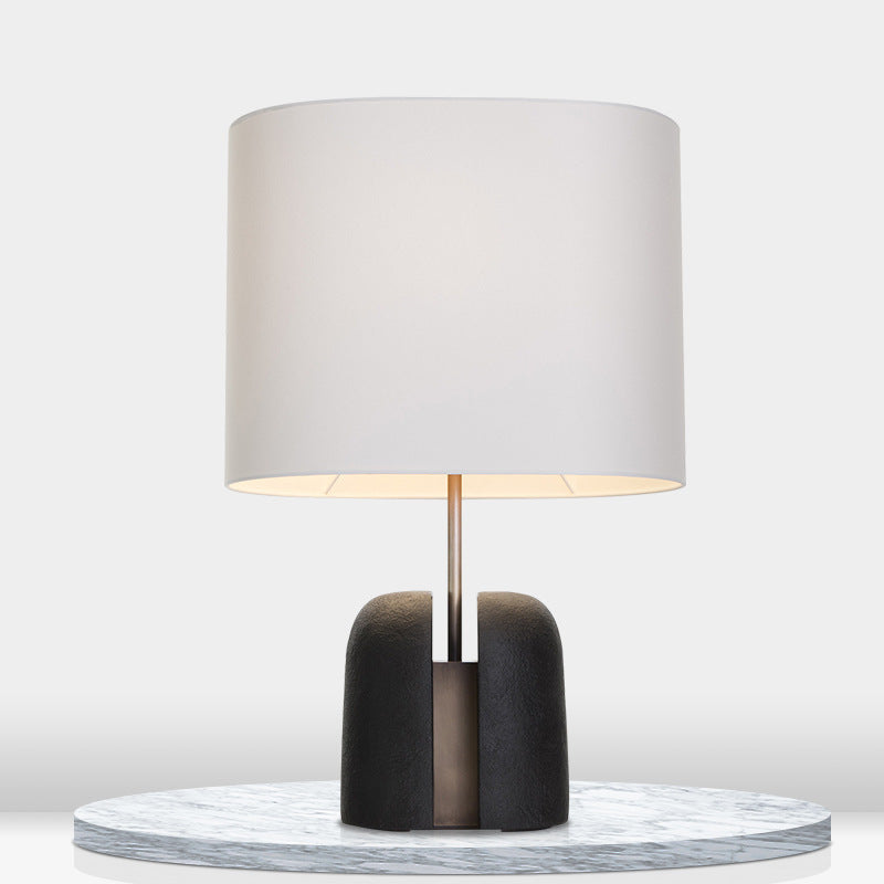 Chic Moderne Tischlampe mit einzigartigem Basidesign
