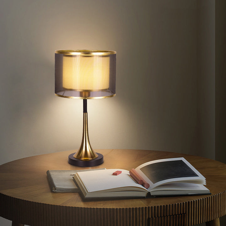 Moderne Tischlampe