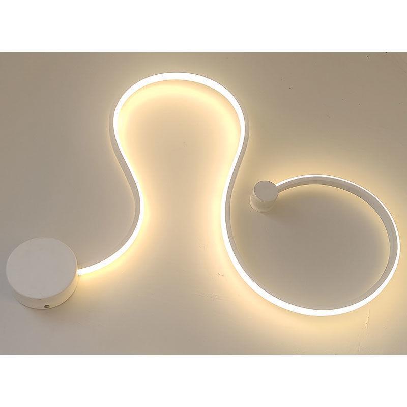 Skulpturale LED Wellenwandlampe