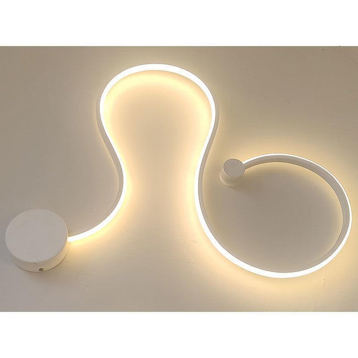 Skulpturale LED Wellenwandlampe