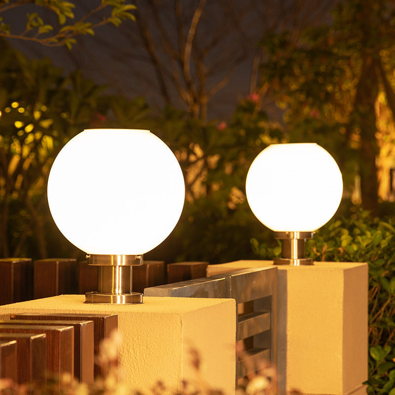 Outdoor Sphärische Opalglas Säulenpostleuchte mit gebürstetem Edelstahlfuß