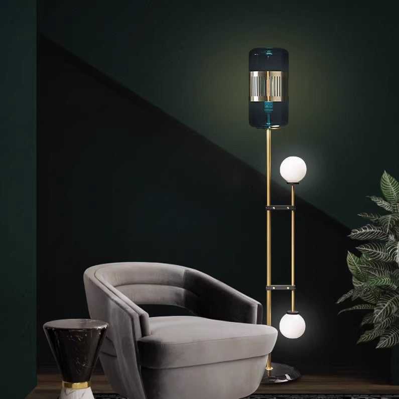 Moderne Statement Stehlampe