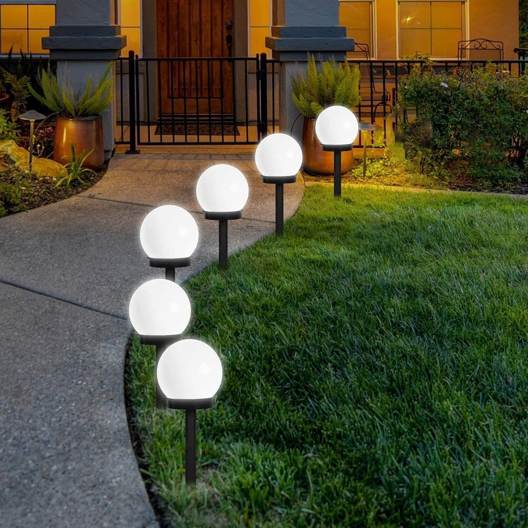 Outdoor Solar-Betriebene Frosted Globe Gartenstecklichter