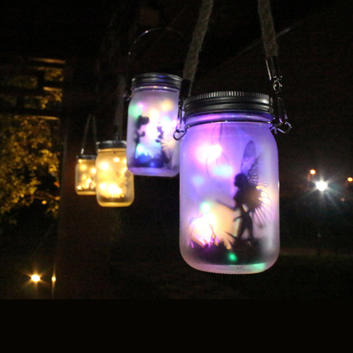 Hängende frosted Mason Jar Solar LED Feen Silhouette Laterne mit Seilgriff und dynamischer LED-Lichterkette