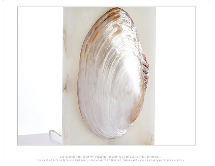 Dekorative Muscheltischlampe