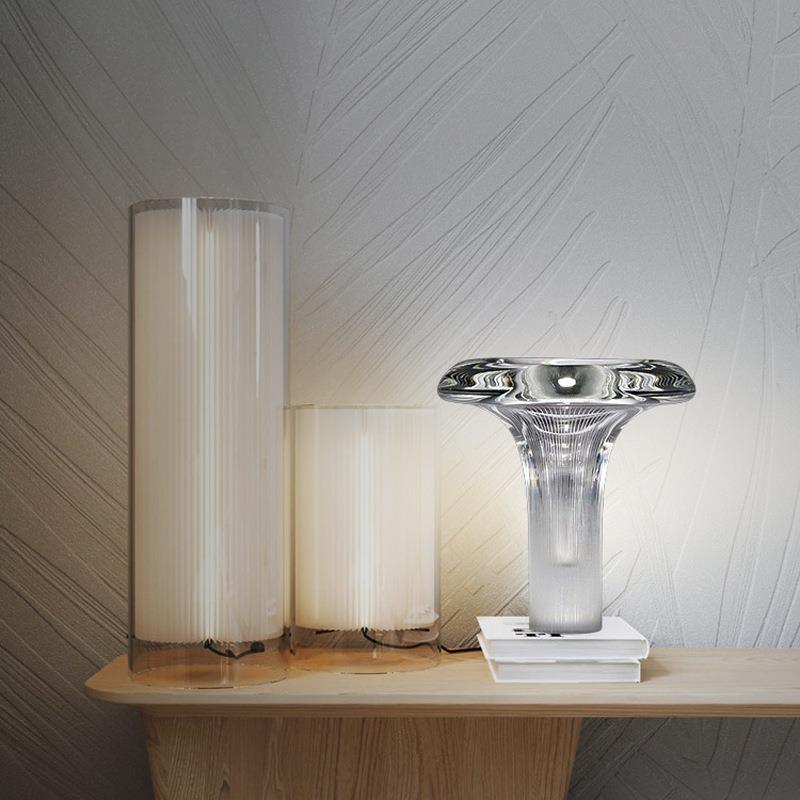 Künstlerische Glastischlampe