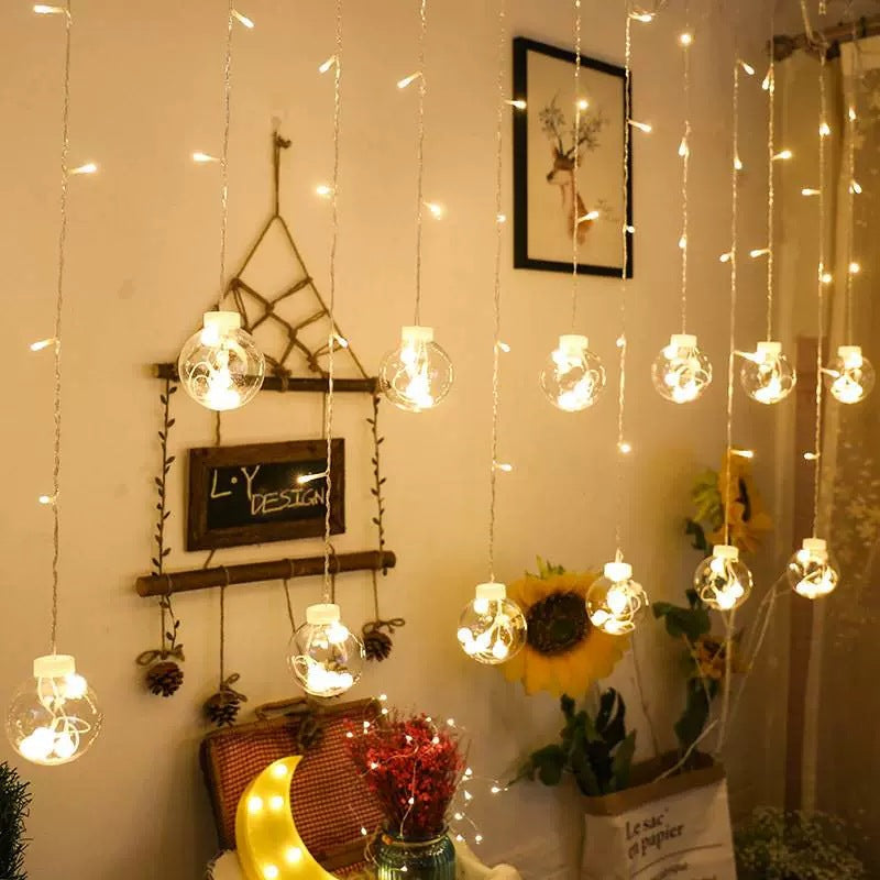Hängende LED-Globus-Lichterkette