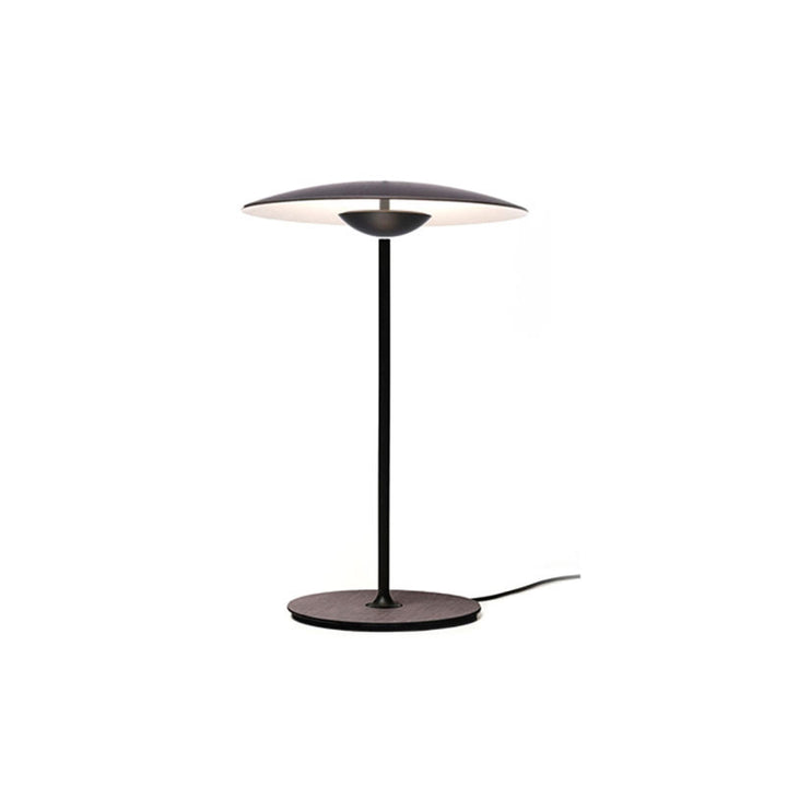 Elegante moderne Tischlampe mit minimalistischem Design