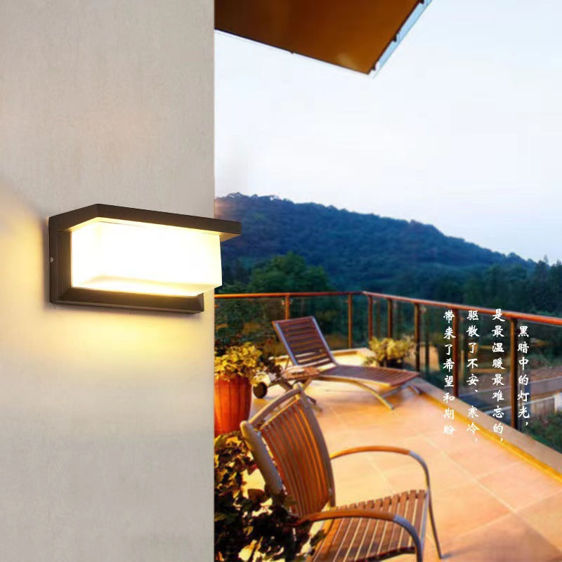 Moderne Wandmontierte LED-Leuchte