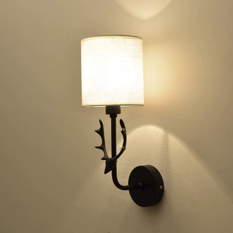 Geweih Wandleuchte
