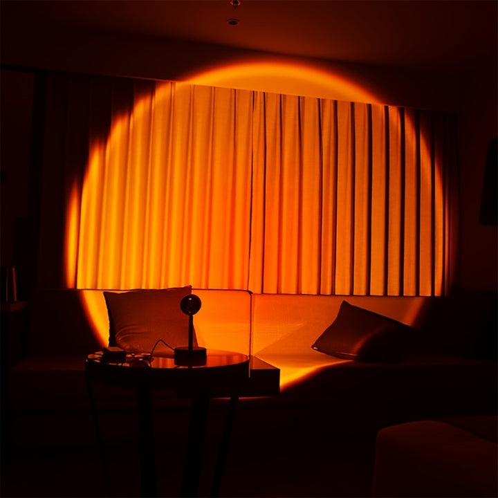 Verstellbare Stehlampe mit Spotlicht