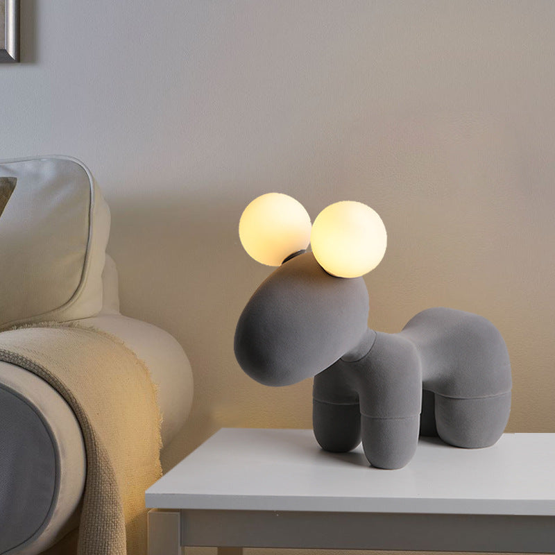 Verspielte tierförmige Tischlampe