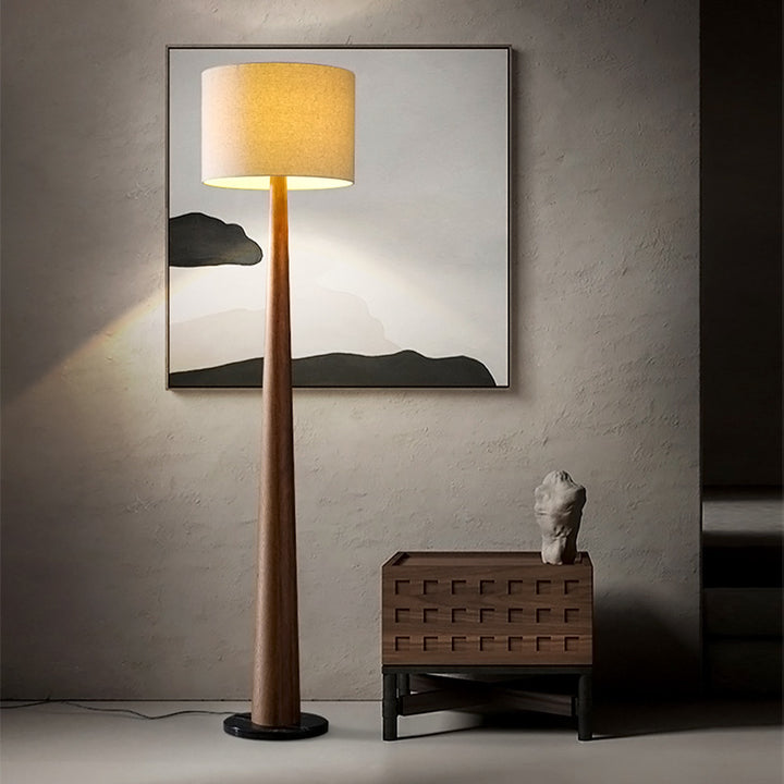 Moderne stilvolle Stehlampe
