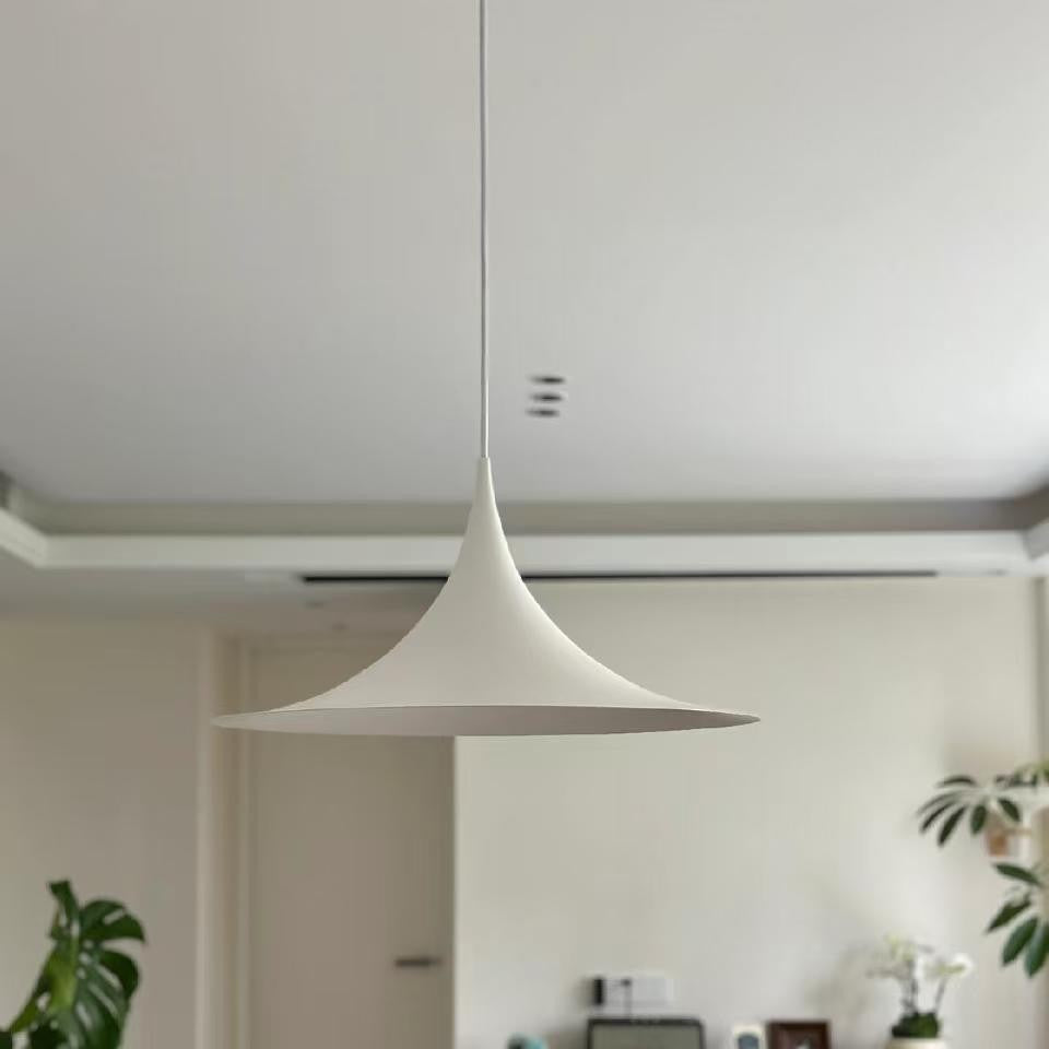 Minimalistische Hängende Pendelleuchte
