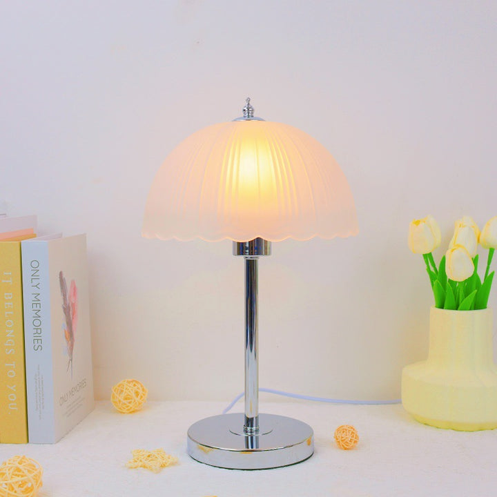 Moderne dekorative Tischlampe