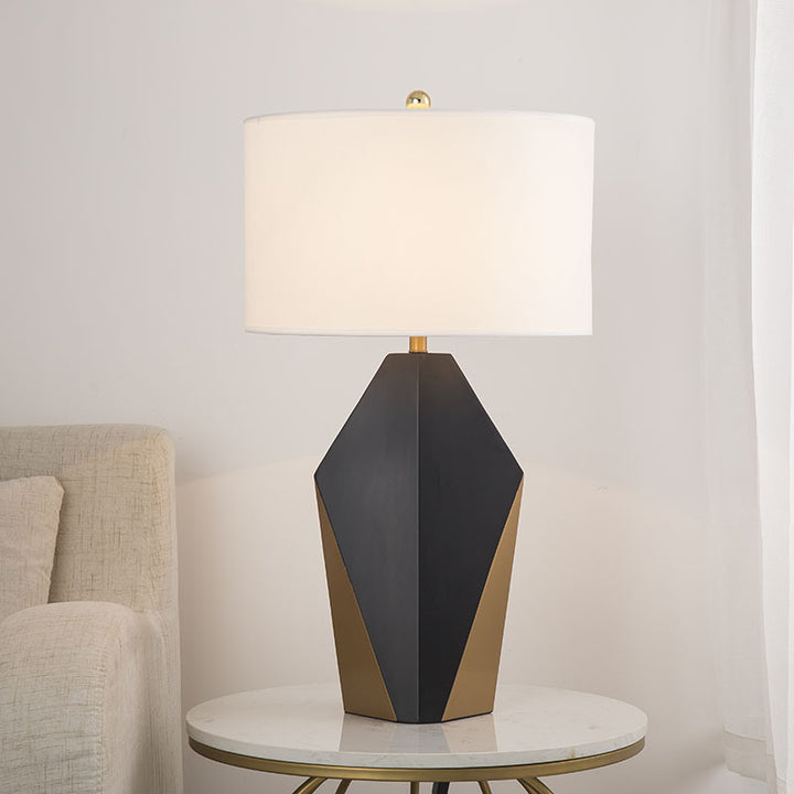 Geometrisches Design Tischlampe